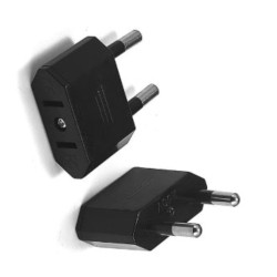 Conector adaptador de 220v americano para europeu preto