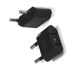 Conector adaptador de 220v americano para europeu preto